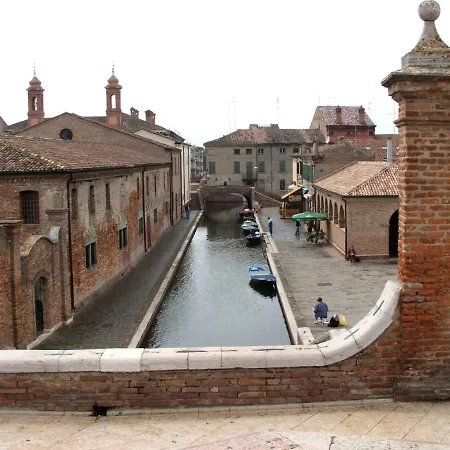 In Lido Degli Estensi 21215