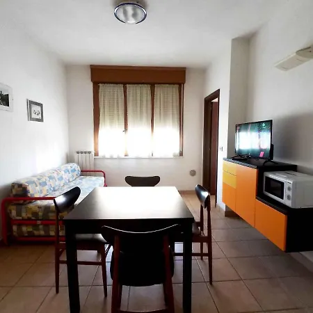 In Lido Degli Estensi 21215 Appartement *